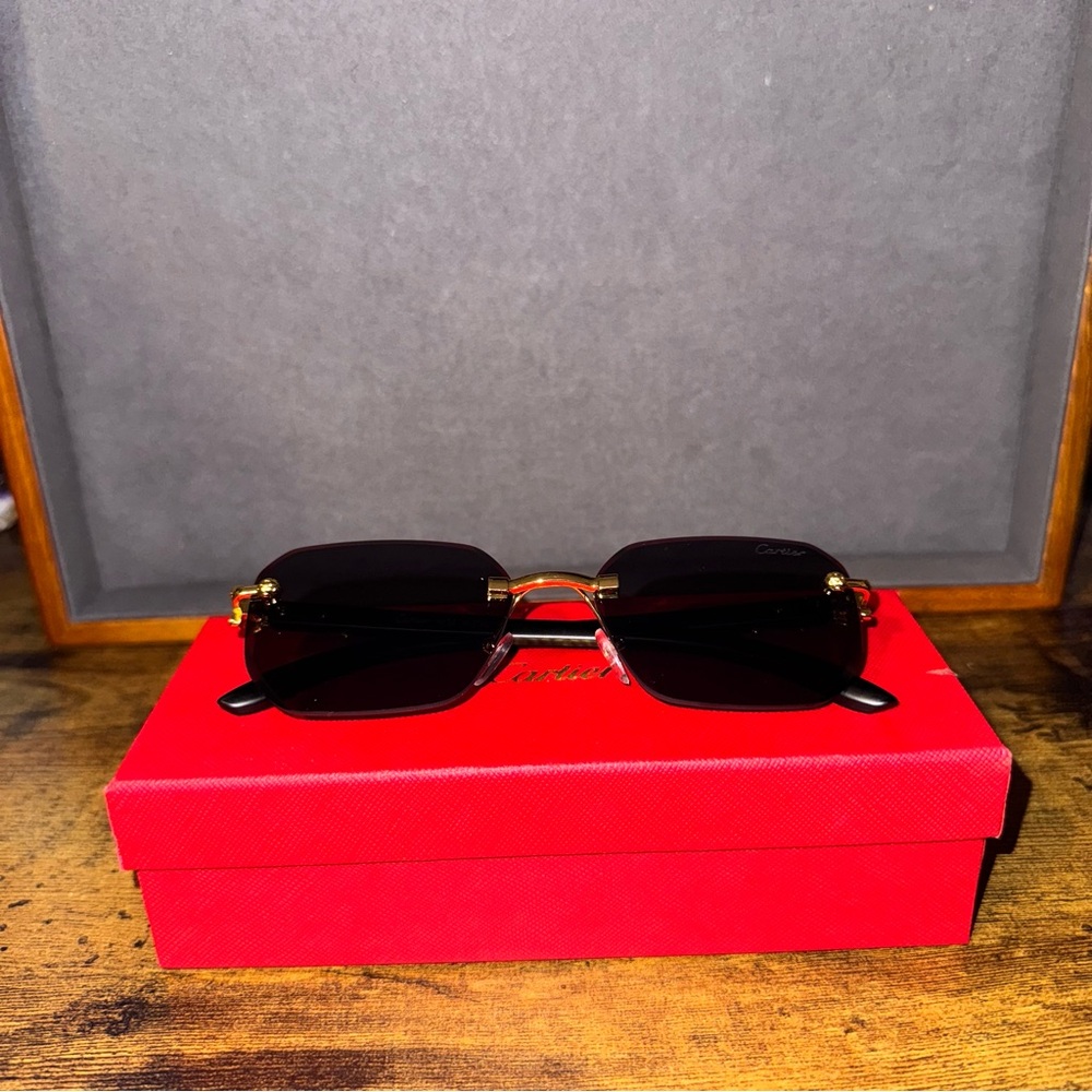 Cartier Black and Gold Men's Glasses